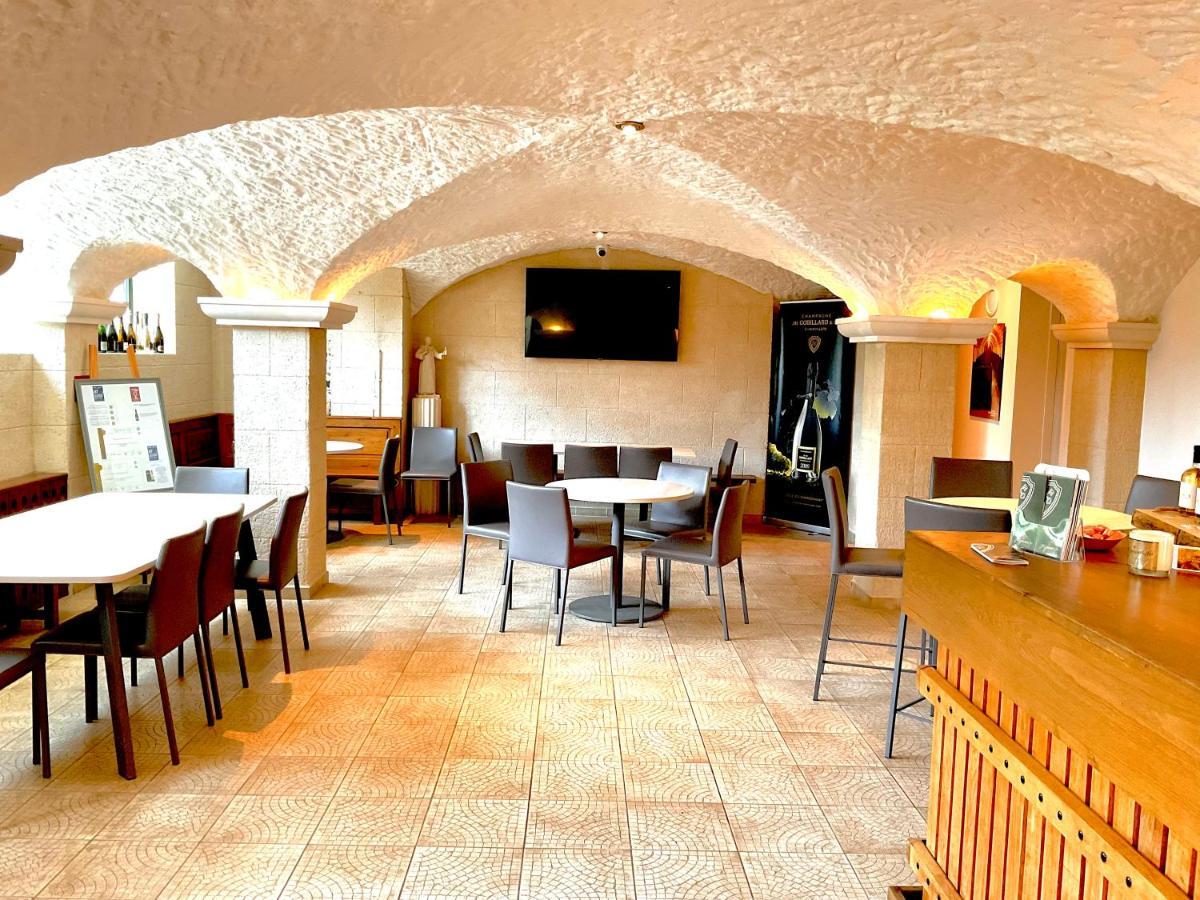 Les Loges Du Theatre Degustation Champagne Offerte Jacuzzi Sauna Jeux Velos Maison Prive 150M2 Historique 14Pers Max Emplacement Exceptionnel Et Chic, 200M De L'Avenue De Champagne, Gare, Musee, Jardins, Restaurations, Toutes Commodites Épernay Esterno foto