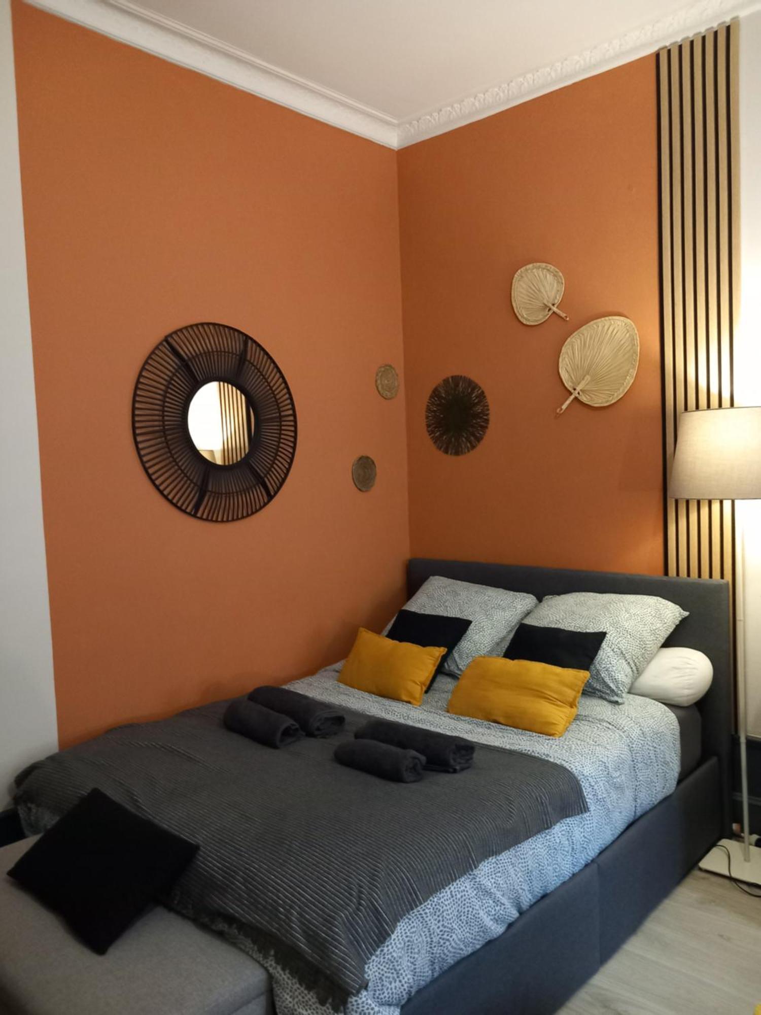 Les Loges Du Theatre Degustation Champagne Offerte Jacuzzi Sauna Jeux Velos Maison Prive 150M2 Historique 14Pers Max Emplacement Exceptionnel Et Chic, 200M De L'Avenue De Champagne, Gare, Musee, Jardins, Restaurations, Toutes Commodites Épernay Esterno foto