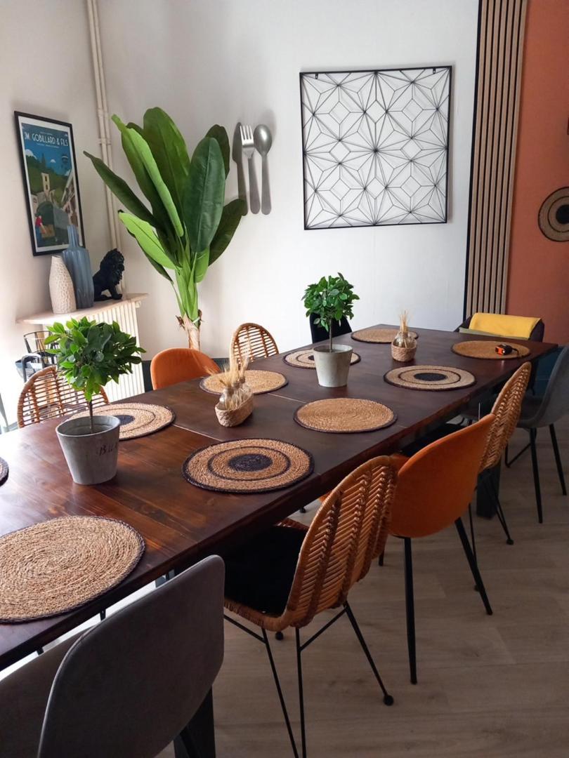 Les Loges Du Theatre Degustation Champagne Offerte Jacuzzi Sauna Jeux Velos Maison Prive 150M2 Historique 14Pers Max Emplacement Exceptionnel Et Chic, 200M De L'Avenue De Champagne, Gare, Musee, Jardins, Restaurations, Toutes Commodites Épernay Esterno foto