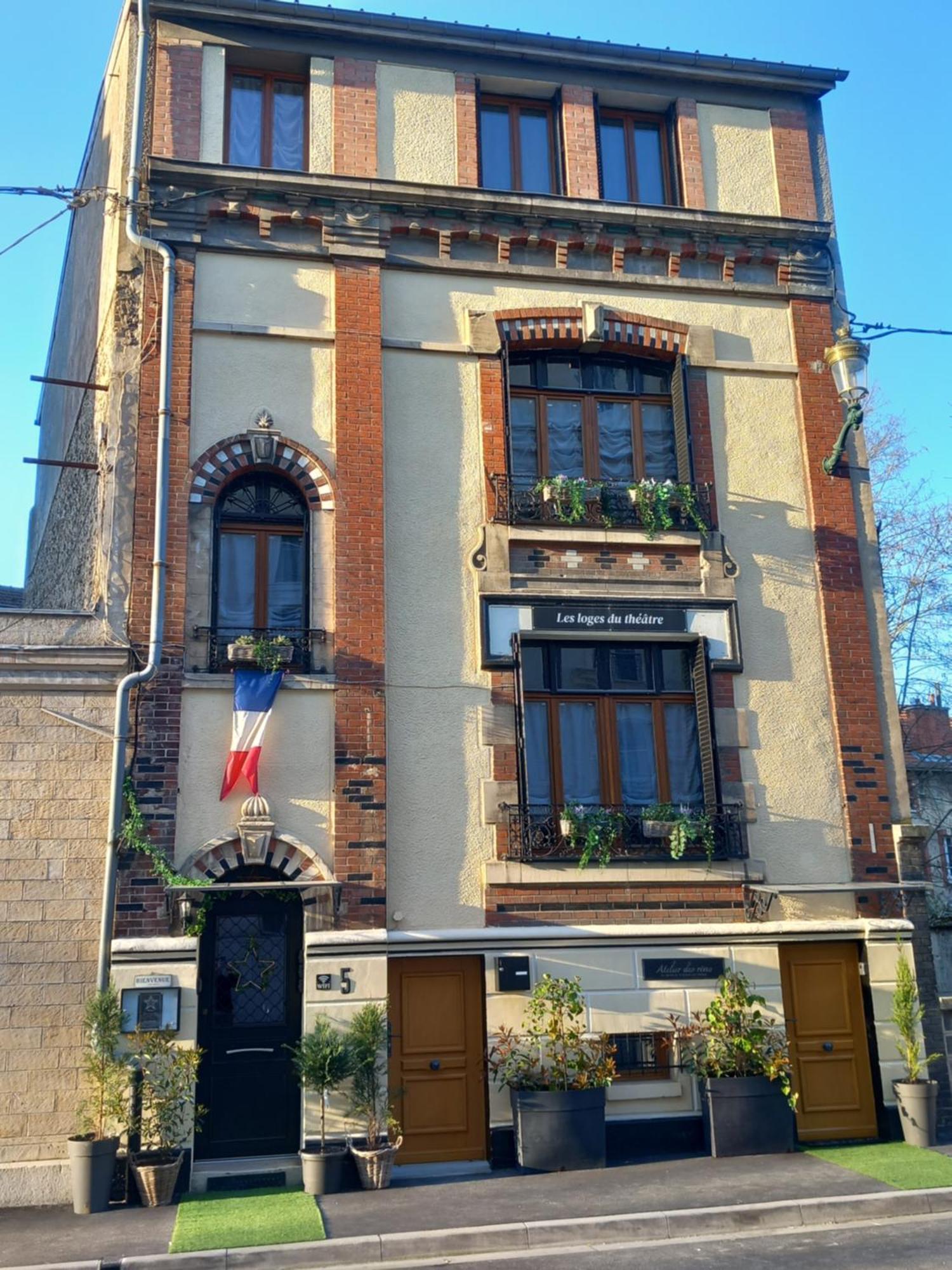 Les Loges Du Theatre Degustation Champagne Offerte Jacuzzi Sauna Jeux Velos Maison Prive 150M2 Historique 14Pers Max Emplacement Exceptionnel Et Chic, 200M De L'Avenue De Champagne, Gare, Musee, Jardins, Restaurations, Toutes Commodites Épernay Esterno foto